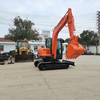Equipo pesado de construcción Excavadora usada Doosan DX60 con cilindro hidráulico