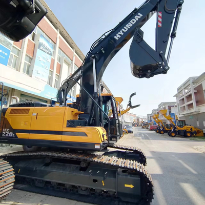 Excavadora Hyundai HX220L de segunda mano de 22 toneladas en excelente estado