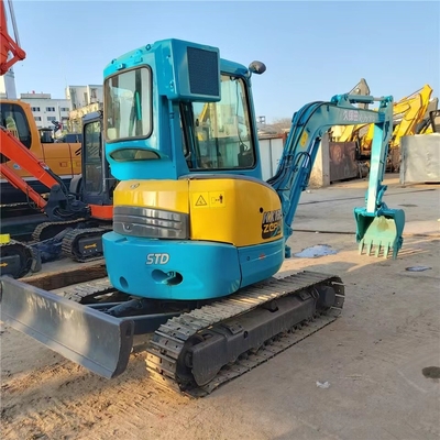 Excavadora Kubota KX135 usada con capacidad de cubo de 0,11m3 y otro cilindro hidráulico