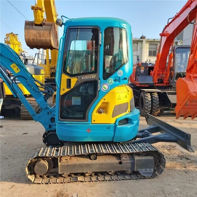 Excavadora Kubota KX135 usada con capacidad de cubo de 0,11m3 y otro cilindro hidráulico