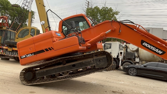 0.51M3 Capacidad de cubo Excavadora Doosan 140LC usada con horas de trabajo bajas en Shanghai
