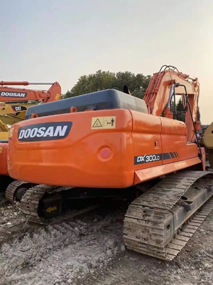 Excavadora usada excavadora DOOSAN DX300LC Gran máquina de rastreo hidráulico Peso 29300 KG