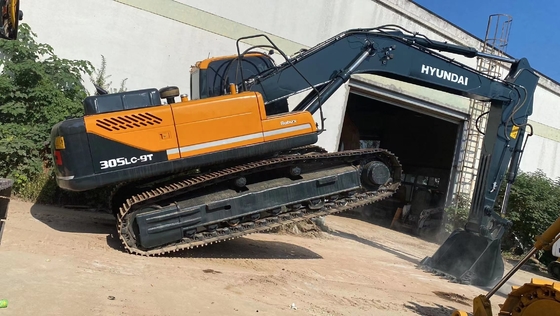 Excavadora Hyundai 305LC de segunda mano en excelente estado con motor Cummins en Corea