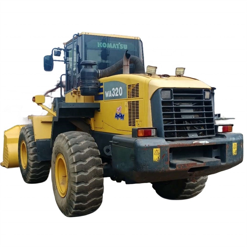 Comatsu WA320-5 de carga frontal usada con horas de trabajo bajas 0-2000 en excelentes condiciones