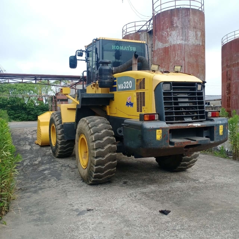 96KW Usado Japón EPA Motor WA320 Cargador de ruedas hidráulico Komatsu WA320-5 Pintura original