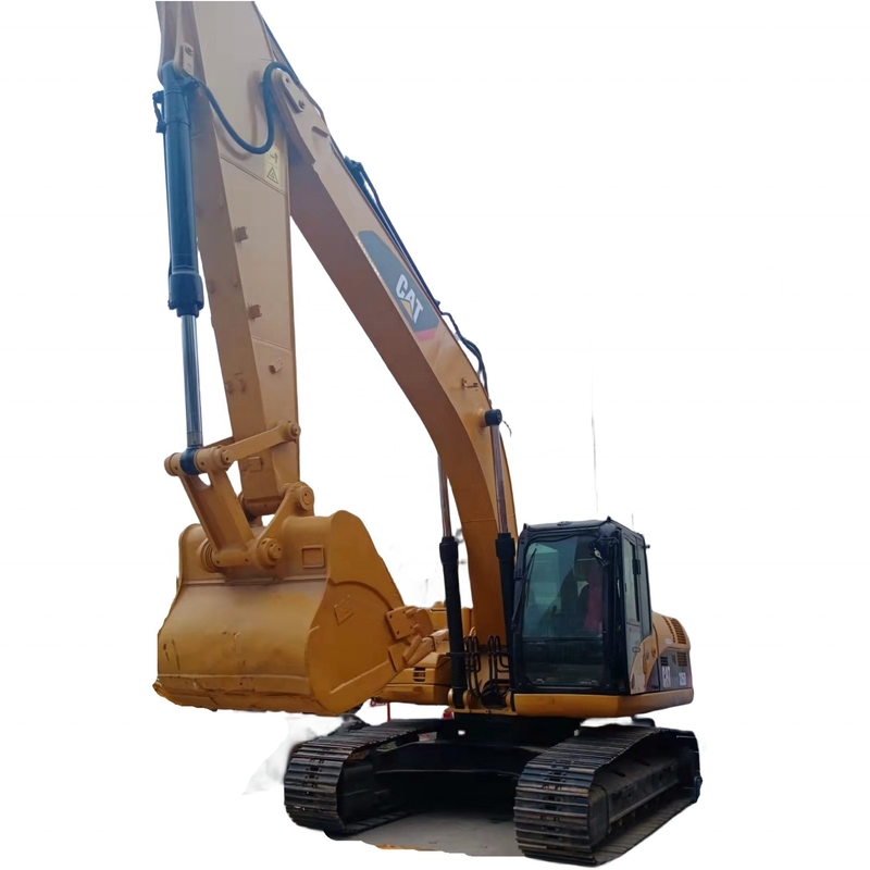 Excavadora Caterpillar 325D de 20 kW con capacidad de 0.3m3 en el mercado japonés