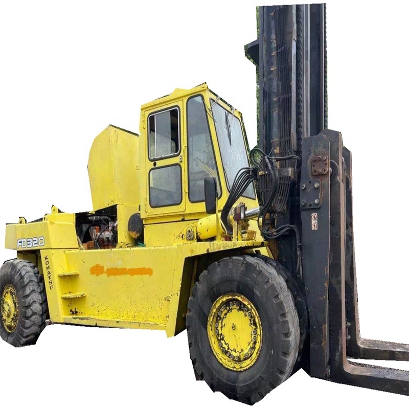 Camión elevador de 30 toneladas usado Komatsu FD320 original japonés de segunda mano para almacén
