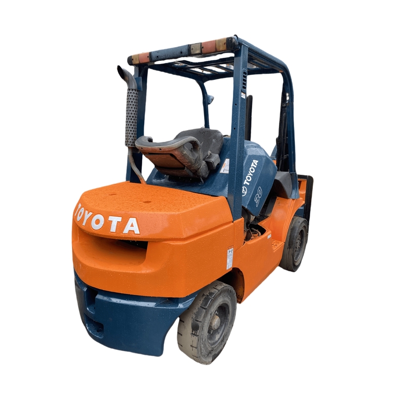 Japón TOYOTA FD30 carretilla elevadora diésel de 3 toneladas de carga de paletas con horas de trabajo bajas