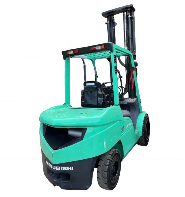 Máquina de contenedores utilizada Mitsubishi FD35 3.5TON carretilla elevadora diésel para la elevación de paletas en el hogar