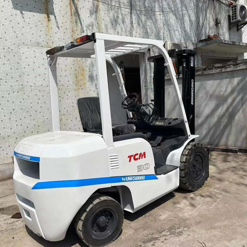 3ton Japón Original Diésel elevadora elevadora para las necesidades y soluciones de la construcción de ingeniería