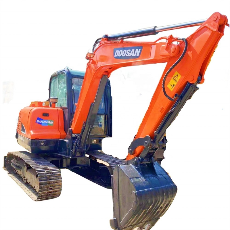 Excavadora Doosan asequible DX55 con pintura original y peso de operación de 5.5TON