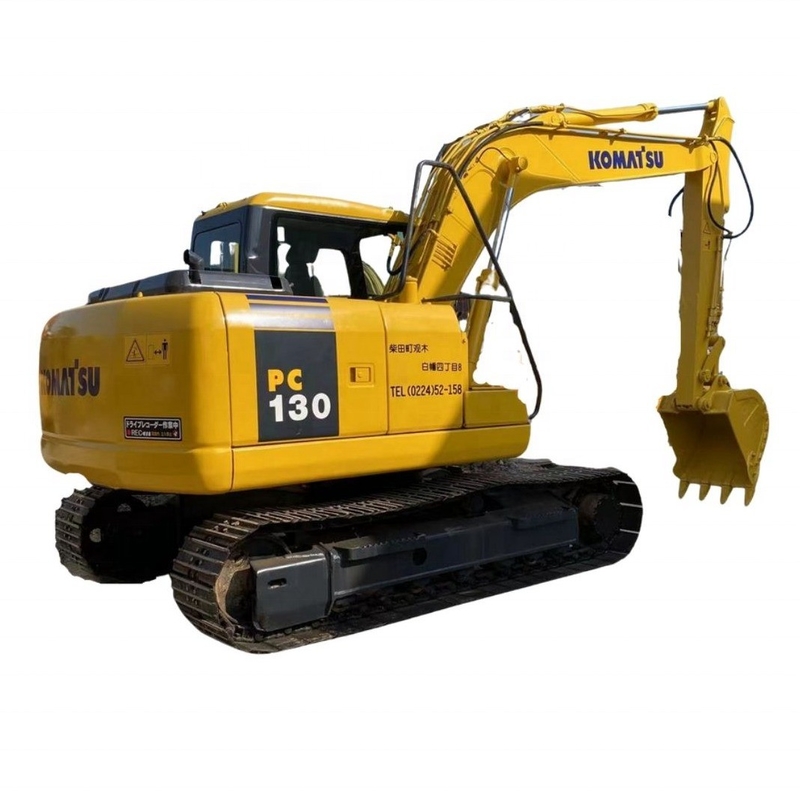 13 toneladas de peso operativo Komatsu PC130 Excavadora importada de Japón en en Shanghai Yard