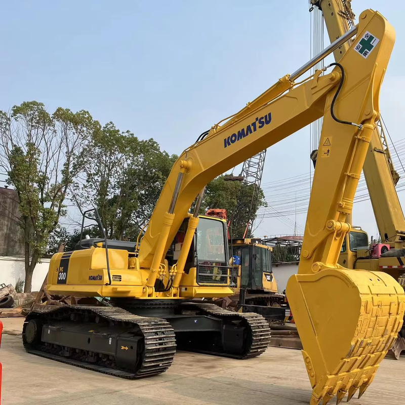 Japón PC300 original de Komatsu Excavadora de rastreo de segunda mano con 30000 KG de peso de la máquina