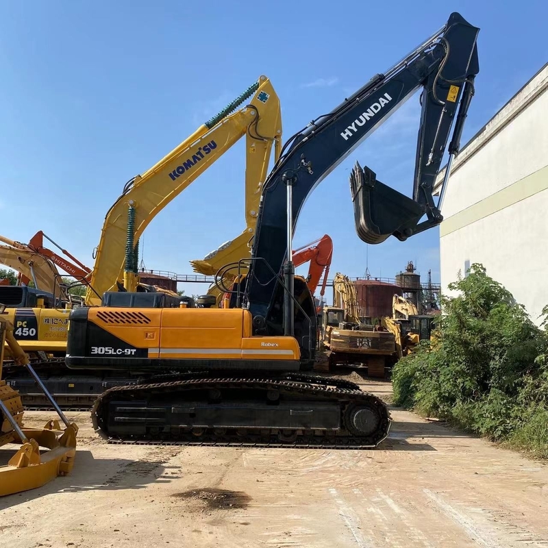 Excavadora Hyundai 305LC de segunda mano en excelente estado con motor Cummins en Corea